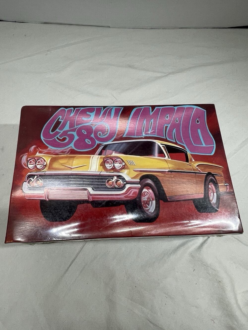 AMT 1958 Chevy Impala Hardtop Vintage Car Model KIT 1/25 Factory Sealed!!!!!